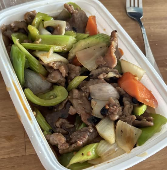 74. Beef with Black Bean Sauce / 豉椒牛肉
